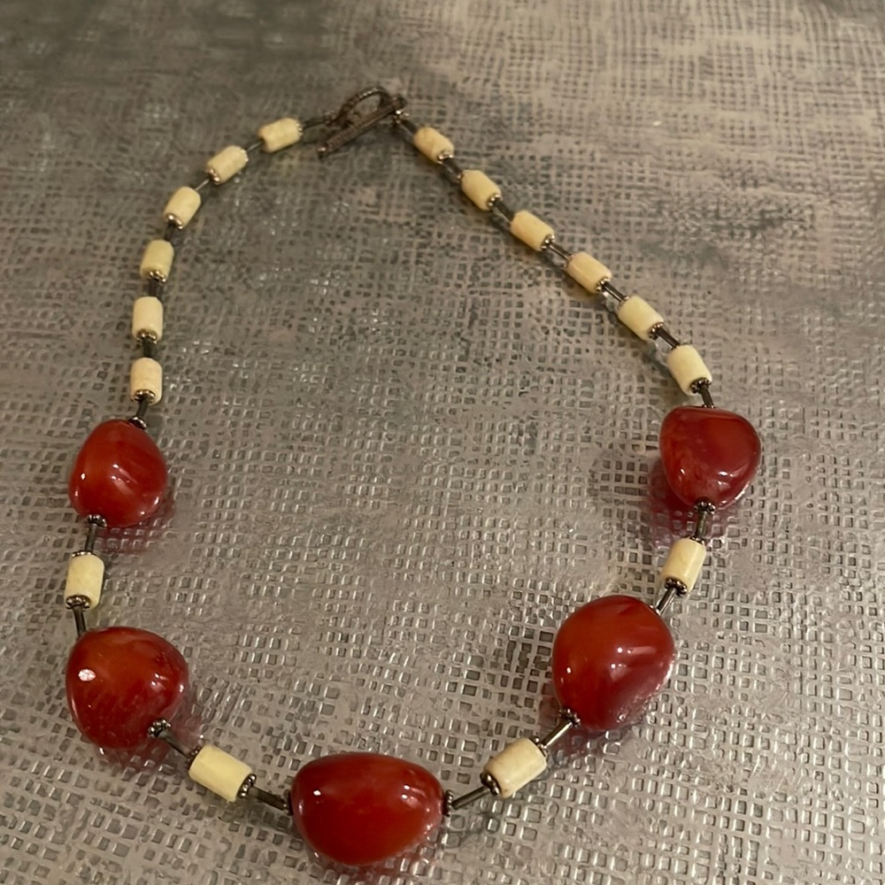 Beautiful thick bead necklace 18 inches long in the amber and celadon color